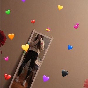 Meet your Posher, Chloe